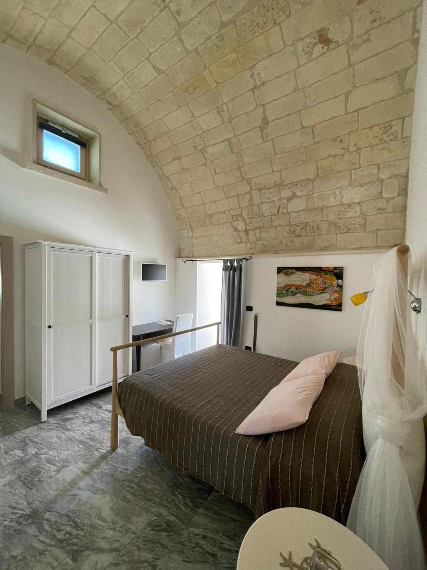 Filigus Bed and Breakfast Uggiano La Chiesa Buitenkant foto