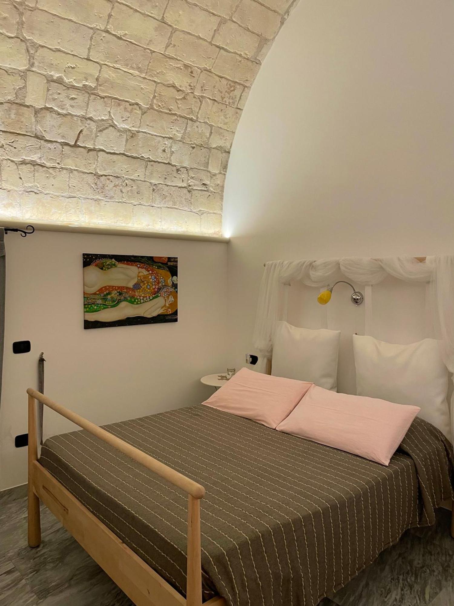 Filigus Bed and Breakfast Uggiano La Chiesa Buitenkant foto