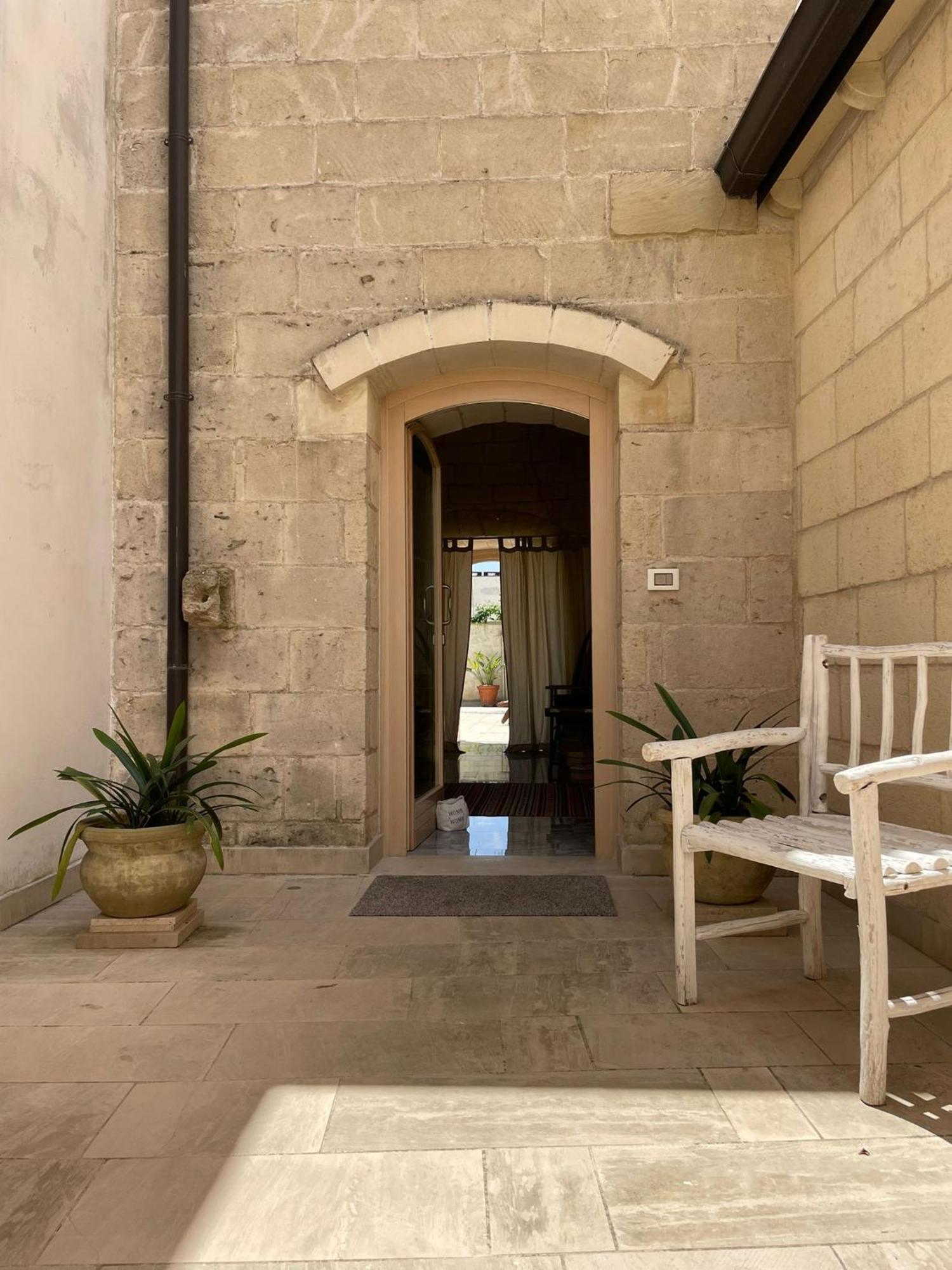 Filigus Bed and Breakfast Uggiano La Chiesa Buitenkant foto